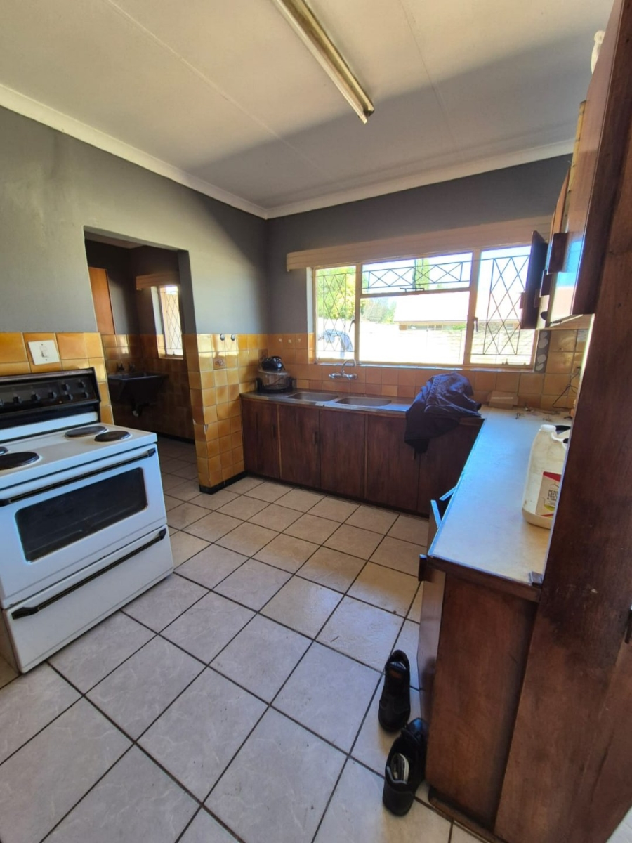 3 Bedroom Property for Sale in Universitas Ridge Free State